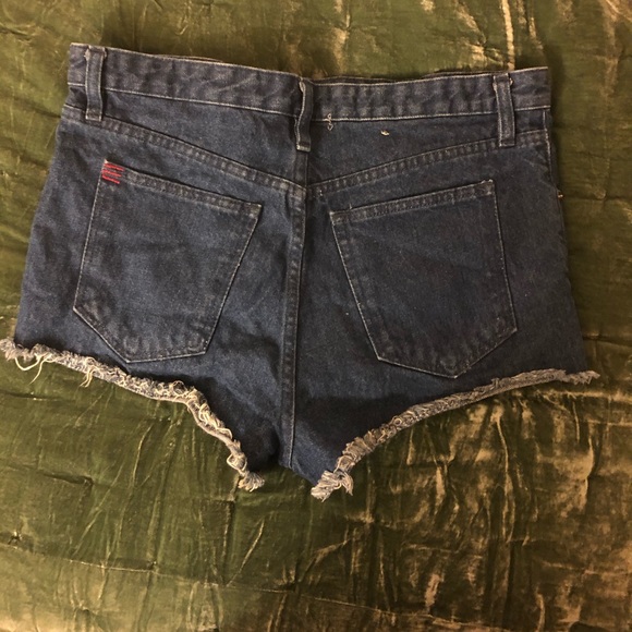 BDG high waisted short shorts - Picture 2 of 4